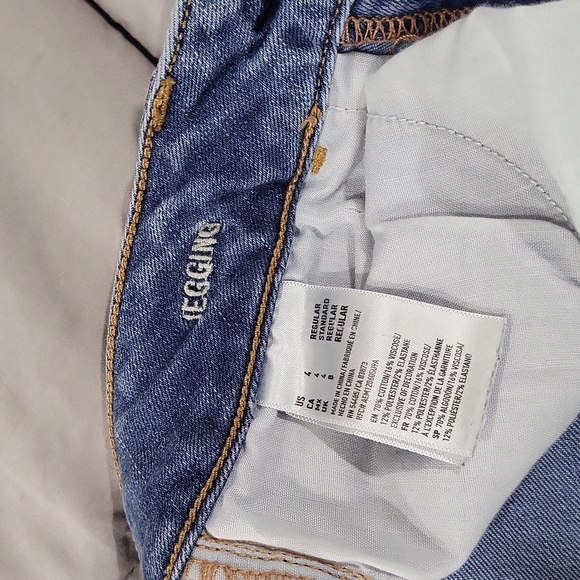 American Eagle Super Stretch Size 4 Jegging - Picture 4 of 6